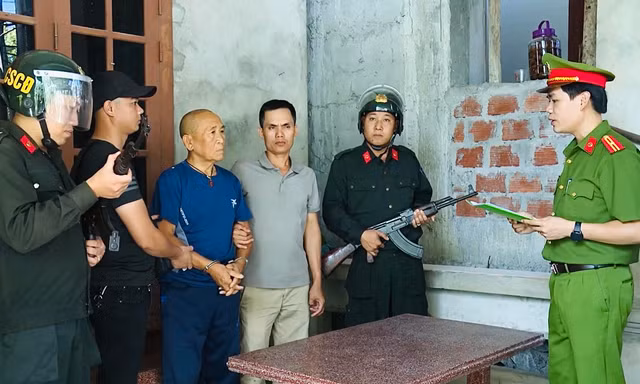 Đối tượng từng phát biểu xúc phạm tại các buổi tiếp xúc cử tri bị bắt