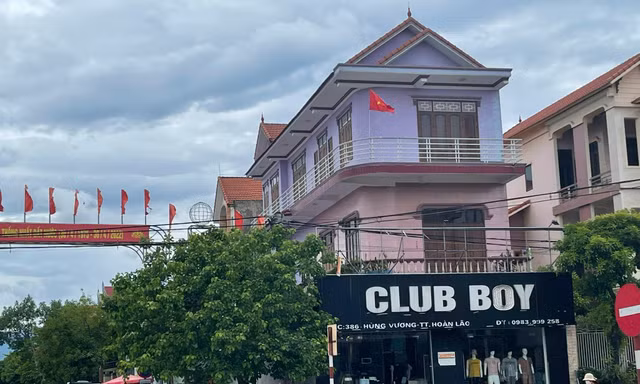 Khối tài sản mà vợ chồng anh Hoà mua đã 3 năm nay nhưng không thể tiếp quản, sử dụng.