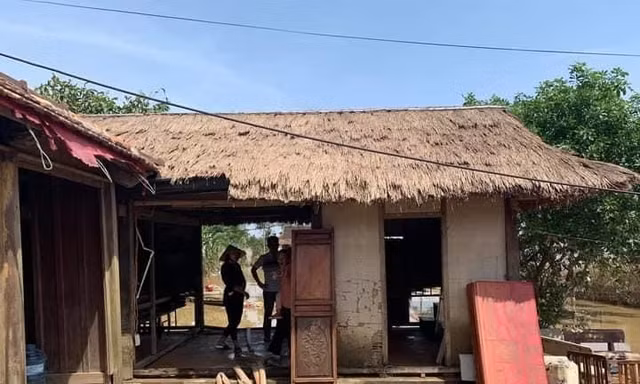 Xót xa ngôi nhà lưu niệm Đại tướng Võ Nguyên Giáp sau khi lũ rút