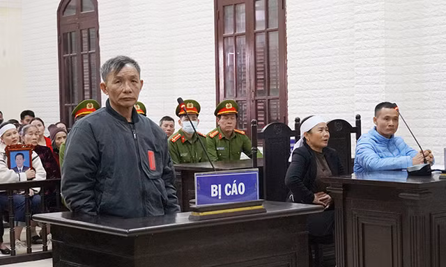 Giết người bà con trong cơn say, người đàn ông lĩnh 19 năm tù 