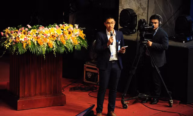 Sinh viên Vũ Đình Hoàng phát biểu tại Đại hội. Ảnh: Duy Phạm