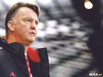 Louis van Gaal sẽ rời B.M
