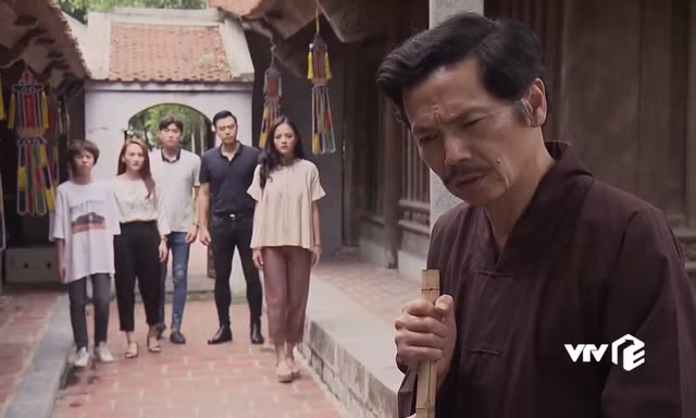 Ông Sơn bỏ lên chùa khiến cả nhà một phen tá hỏa