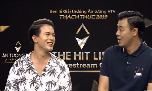 Bố con Bảo-Quốc là khách mời đầu tiên trong chương trình bên lề Hit List số 1 của VTV Awards 2019