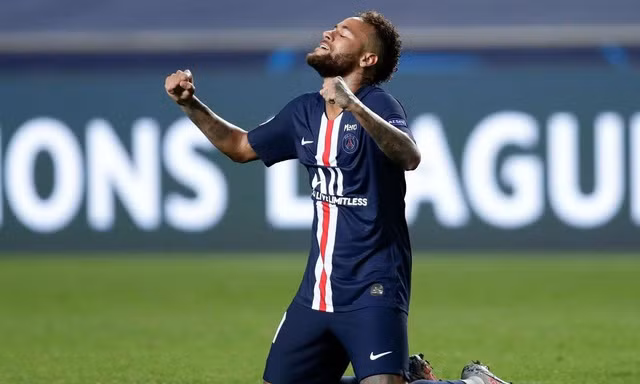 Tiền thưởng của PSG cao hơn nhà vô địch Bayern Munich