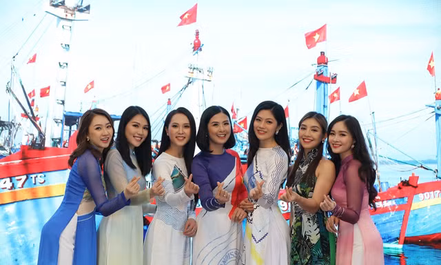 Tiền Phong Marathon 2020: Khơi dậy tình yêu biển đảo