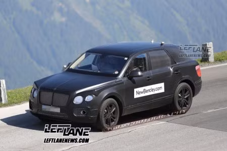 Lộ SUV siêu sang của Bentley trên đường thử