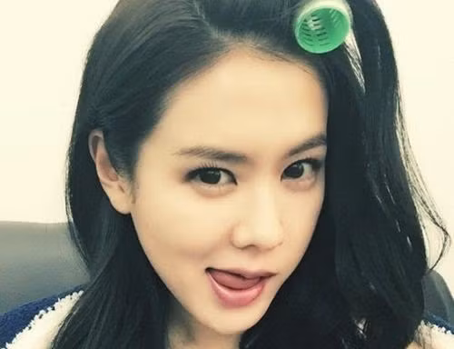 4 mỹ nhân Hàn bị chê tơi tả vì chụp hình "tự sướng" 