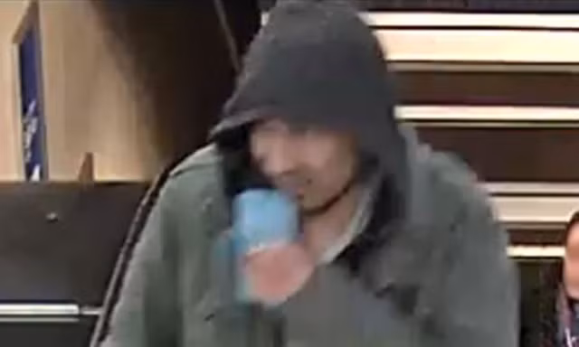 Hình ảnh Rakhmat Akilov do cảnh sát Thụy Điển cung cấp