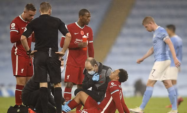 Các cầu thủ Liverpool đang có dấu hiệu quá tải.