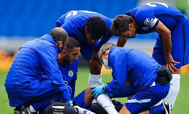 Chelsea sẽ không có Ziyech, Chilwell và Thiago Silva ở trận ra quân.