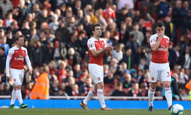 Arsenal gần như hết cơ hội vào top 4 Ngoại hạng Anh