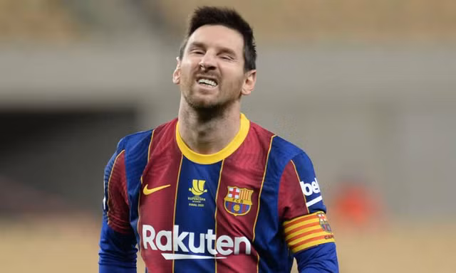 Lionel Messi đang phải đối mặt với rất nhiều tin đồn.