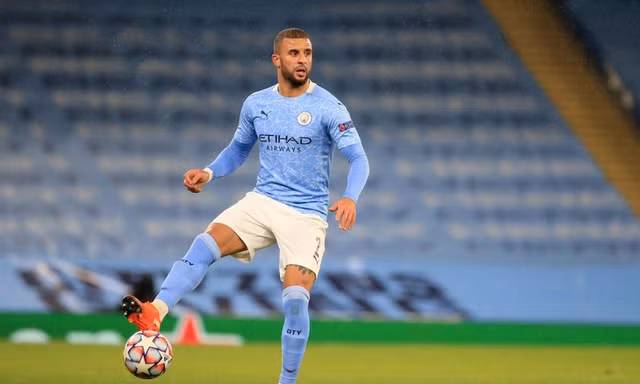 Man City không có sự phục vụ của Kyle Walker và Gabriel Jesus trong dịp lễ hội.