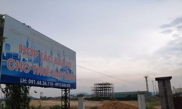 Khu công nghiệp bỏ hoang trở thành tụ điểm tiêm chích.