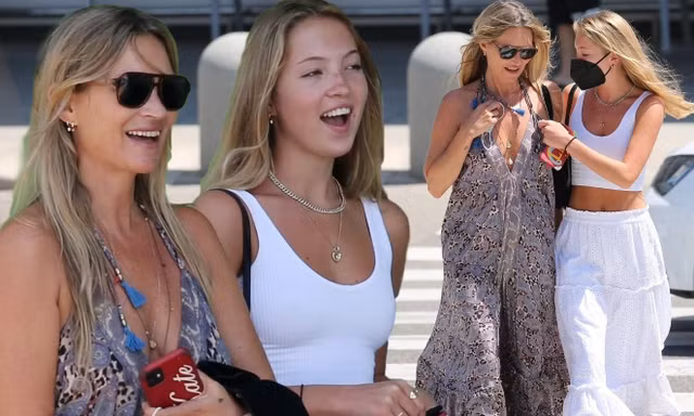 Ngắm loạt khoảnh khắc con gái "huyền thoại làng mốt" Kate Moss ăn mặc chất như mẹ