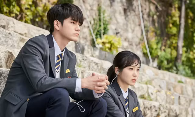 Chia tay một mối tình thường có cả trăm lý do, bạn và "bạn thân cũ" nghỉ chơi vì lý do gì?