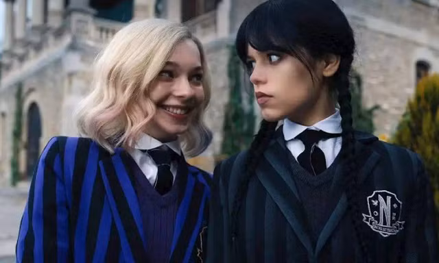 "Cô Tư" Jenna Ortega mong muốn "Wednesday" mùa 2 tăm tối hơn và crush người mới
