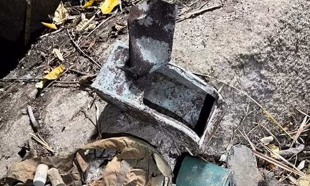 Hiện vật tồn tại 50 năm trong lòng địa đạo ở Gia Lai