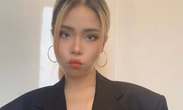 Còn chưa hết bất ngờ với 'Em muốn uống tà tữa', Tlinh lại gây 'sốc' cùng Billie Eilish
