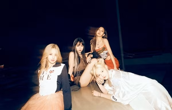 KISS OF LIFE: 'Tân binh quái vật hoàn hảo' kế thừa BLACKPINK nếu Lisa không tái ký hợp đồng với YG