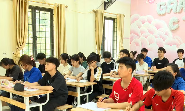 Hà Giang yêu cầu không thu tiền của phụ huynh để hỗ trợ điểm thi