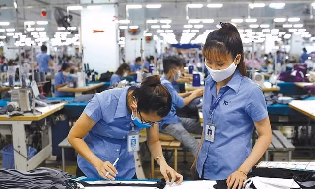 Đẩy mạnh xuất khẩu, giảm nhập siêu từ Trung Quốc là bài toán đặt ra với ngành công thương thời gian tới 