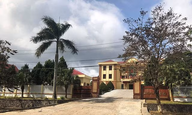 Vì sao Chủ tịch UBND huyện Hướng Hóa bị UBKT Trung ương kỷ luật?