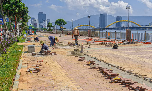 Phố đi bộ ven sông Hàn sắp khai trương