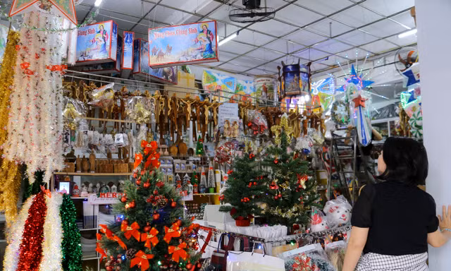 Ảm đạm thị trường Noel ở Đà Nẵng 