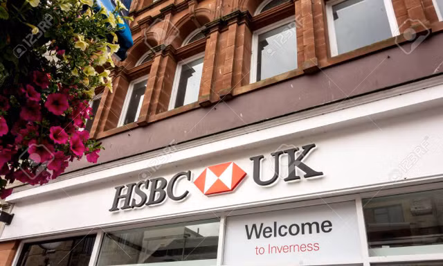 Một chi nhánh của ngân hàng HSBC tại Anh. Ảnh: 123RF.