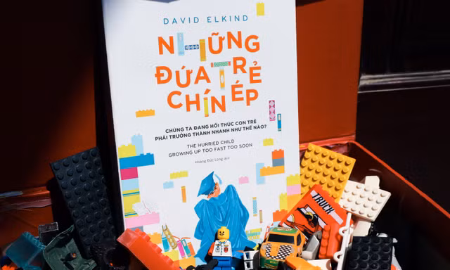 Ảnh chụp sách "Những đứa trẻ chín ép"