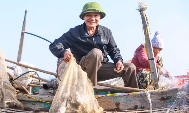 Ngư dân Hà Tĩnh trúng lộc biển