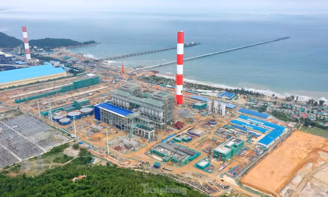 Nhận chìm chất nạo vét ở dự án Nhiệt điện Vũng Áng II xuống biển