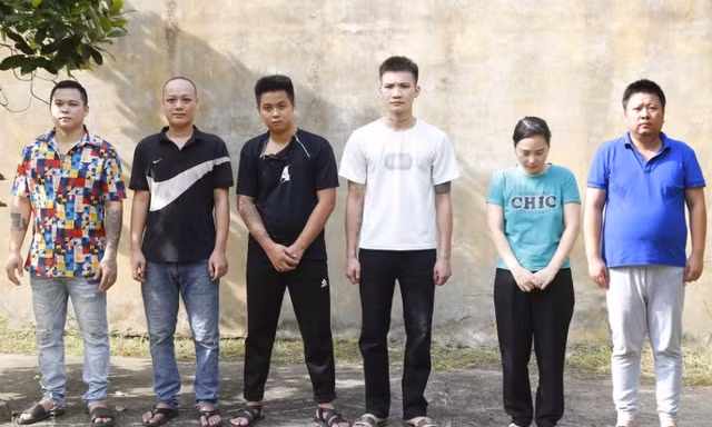 Khởi tố 6 đối tượng cưỡng đoạt 1 tỷ đồng của một giám đốc người nước ngoài 