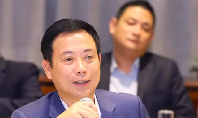 Vì sao không xem xét trách nhiệm hình sự cựu tổng giám đốc HOSE? 