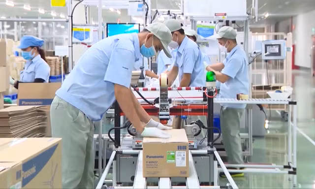 Nhộn nhịp sản xuất sau Tết 