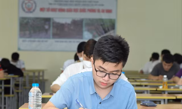 Tuyển sinh đại học 2023: Giảm tối đa tiêu cực xét tuyển học bạ