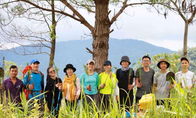 Giữ chân du khách theo cách của chàng trai M’nông 