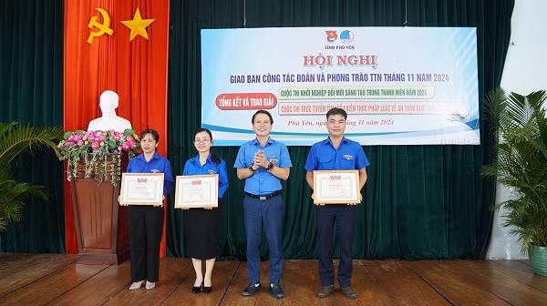 Tỉnh Đoàn Phú Yên trao giải Cuộc thi khởi nghiệp đổi mới sáng tạo trong thanh niên 2024