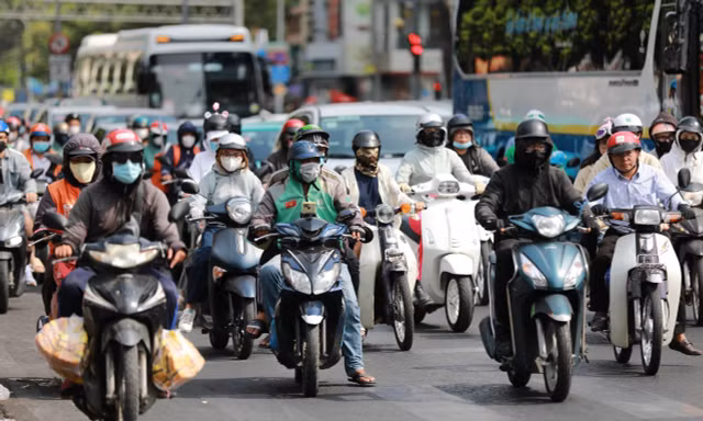 Thời tiết miền Bắc tháng Tư: Nắng nóng gia tăng, không khí lạnh có xuất hiện?