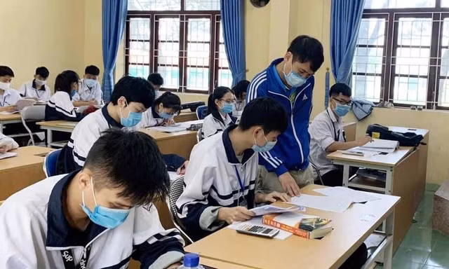 Thêm 3 địa phương cho học sinh nghỉ sau khi phát hiện thêm F0, F1 là học sinh và giáo viên