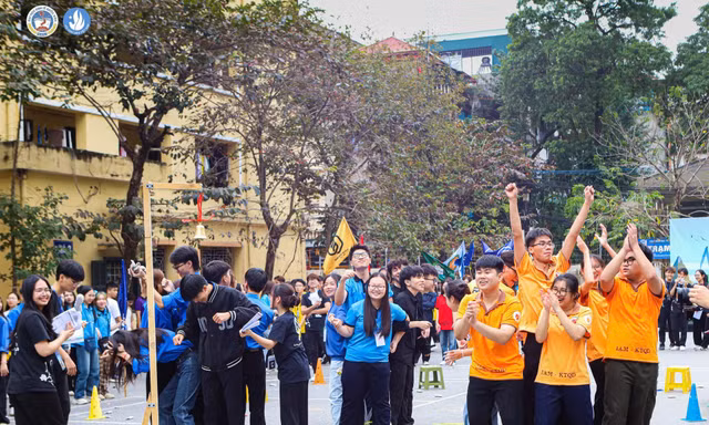 Ngày hội Học sinh - Sinh viên tại NEU: Tuổi trẻ bừng cháy, khát vọng vươn cao