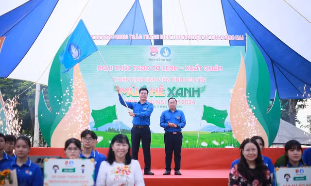 Đồng Nai: Gần 500 chiến sĩ tình nguyện ra quân cao điểm chiến dịch Mùa hè xanh