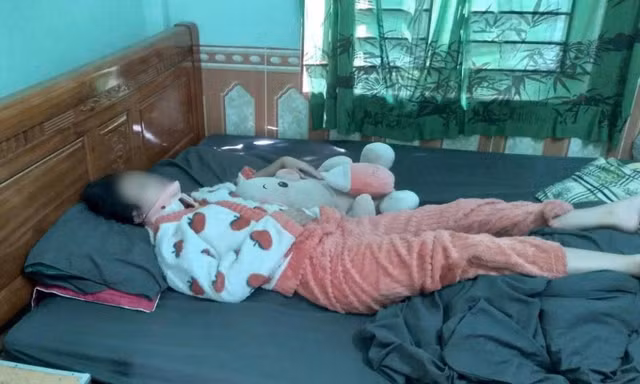 3 nữ sinh ở Thanh Hóa đánh bạn gãy đốt sống cổ nhận hình thức kỷ luật thế nào?