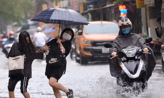 Khi nào miền Bắc bước vào đợt mưa dông kéo dài, xua tan những ngày nắng nóng?
