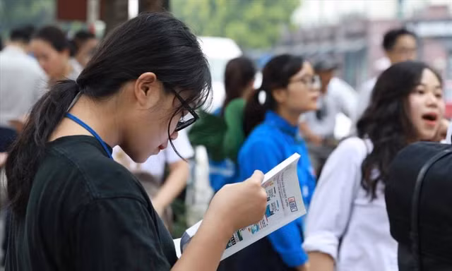 Đề thi, đáp án tham khảo tất cả các mã đề môn tiếng Anh kỳ thi Tốt nghiệp THPT 2022