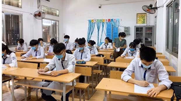 Bộ GD&ĐT đề xuất bốc thăm môn thi thứ 3 vào lớp 10, nhiều teen cảm thấy lo lắng