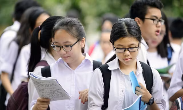 Đề thi, đáp án tham khảo tất cả các mã đề môn Tin học kỳ thi tốt nghiệp THPT 2025
