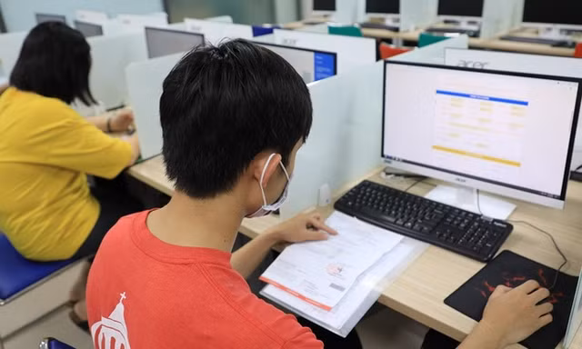 Hướng dẫn xem kết quả trúng tuyển và xác nhận nhập học trực tuyến đại học năm 2023